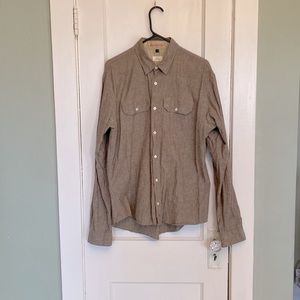 Apolis Global Citizen slim fit linen chambray button down